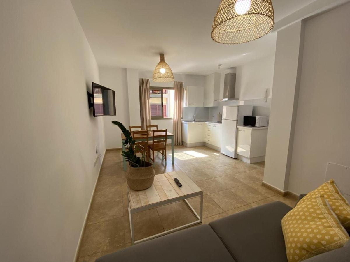 Vivienda Vacacional Sur De Europa B 1 3 La Restinga Luaran gambar